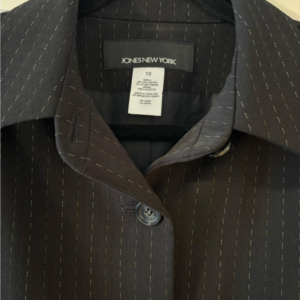 Jones New York Black Blazer Classic Tailored Fit - Picture 2 of 4
